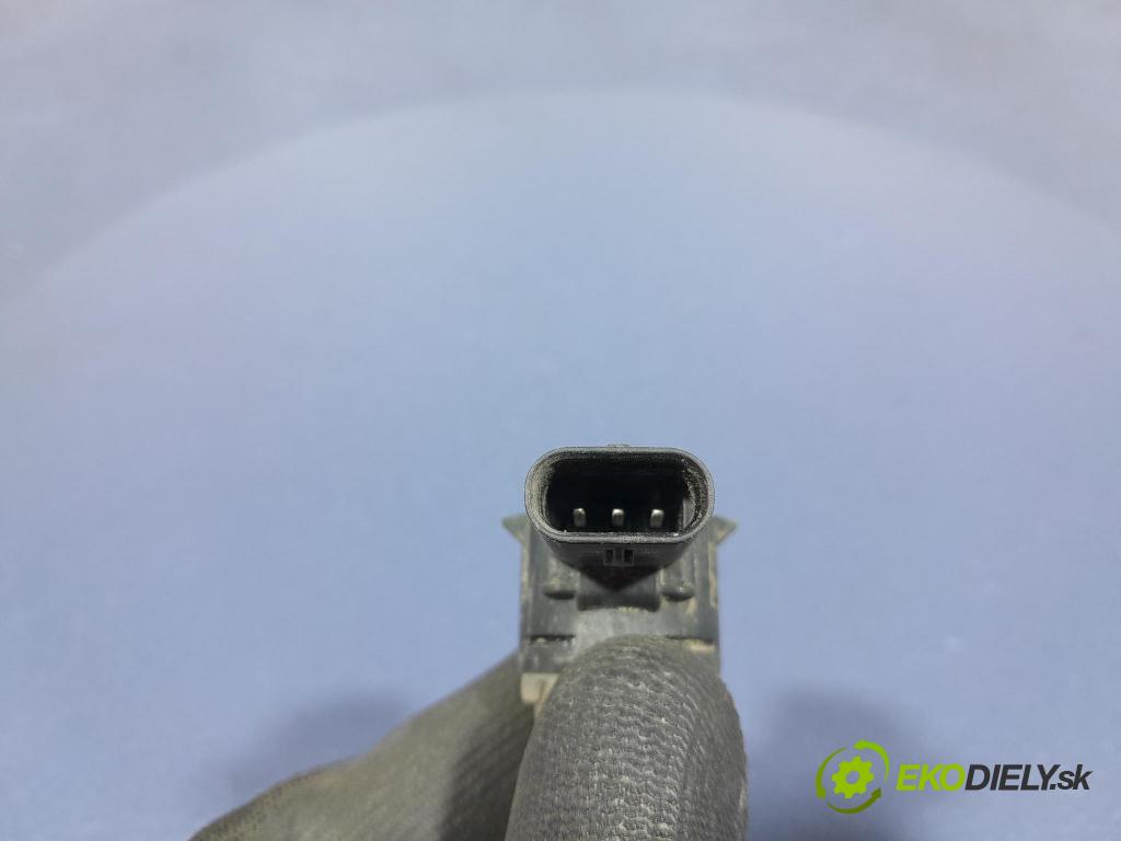 Mercedes S-klasa 2021 snímač / riadiaca jednotka PDC A2239054000