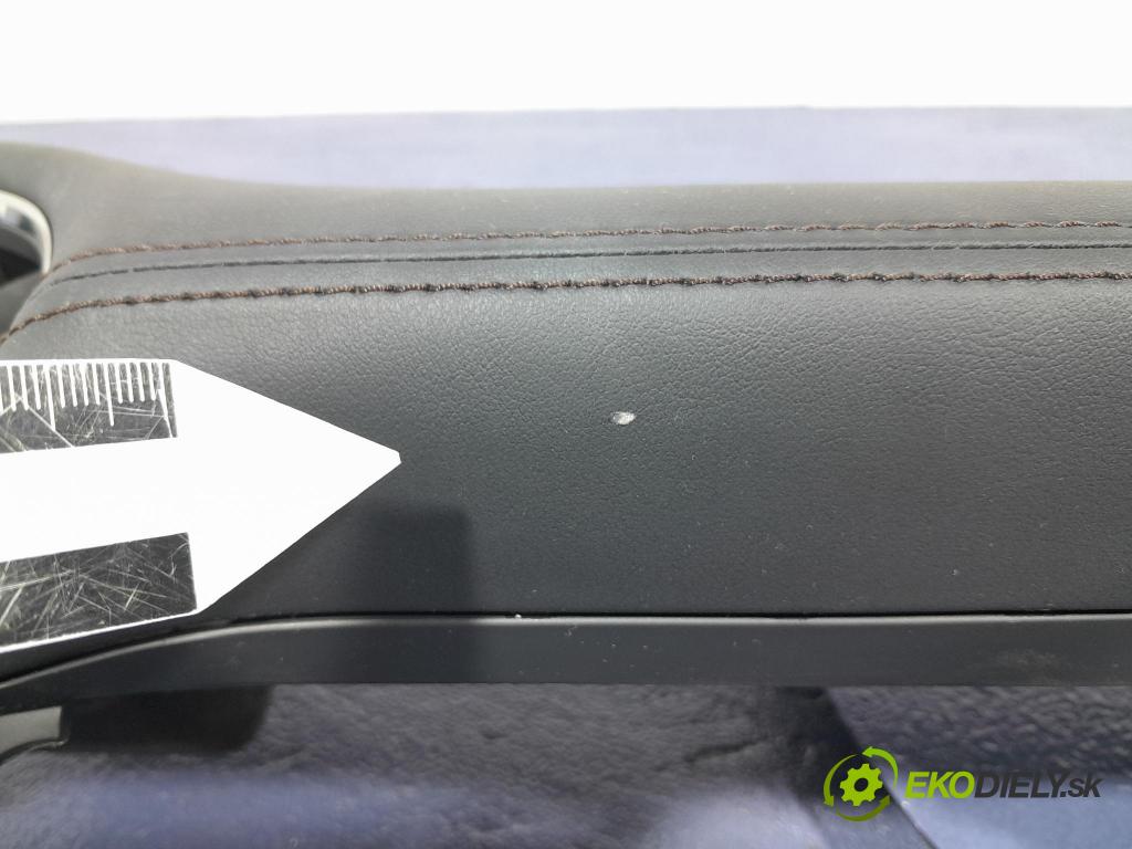 Mazda 3 2021 GRIDS: Prúd vzduchu: Vzduch: BDGF-6471X