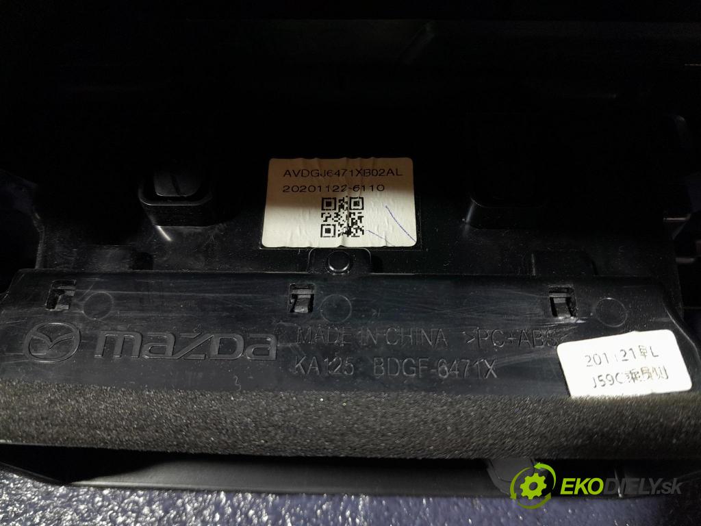 Mazda 3 2021 Mřížky Proud vzduchu Vzduch: BDGF-6471X