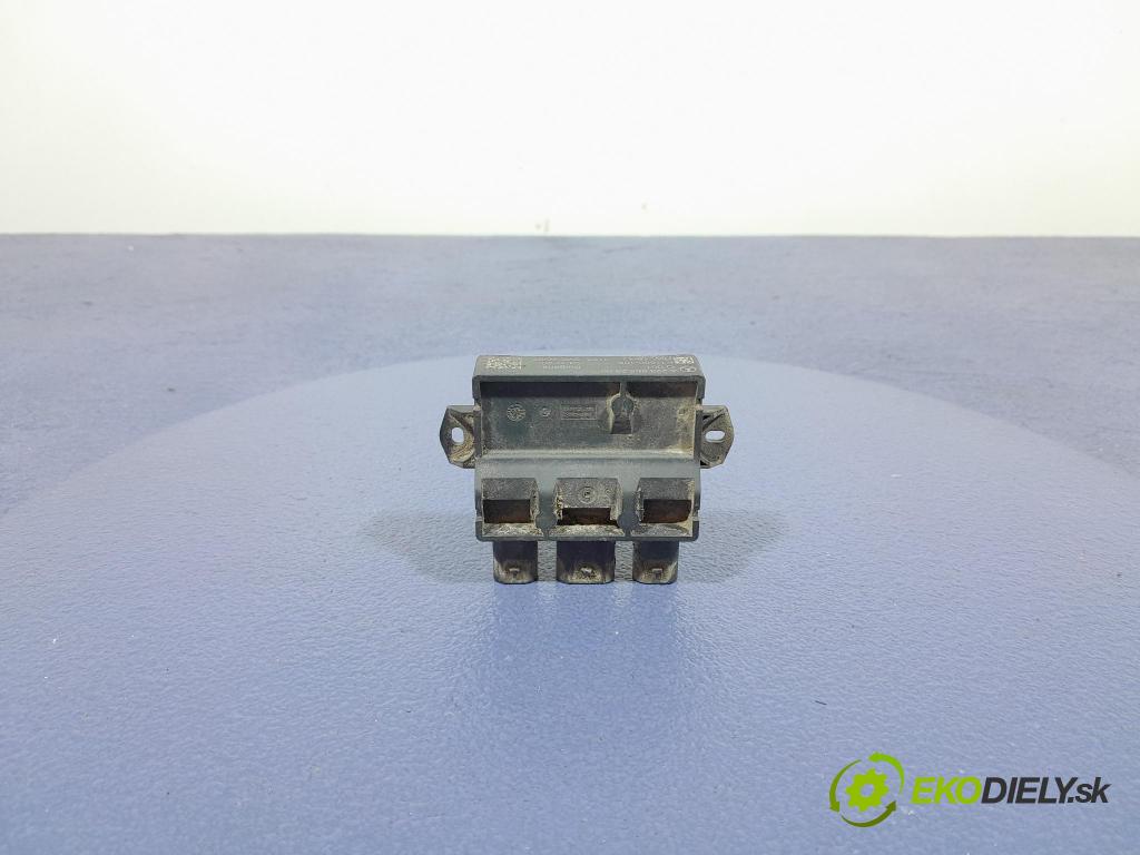 Mercedes S-klasa 2021 riadiaca jednotka A2239052000