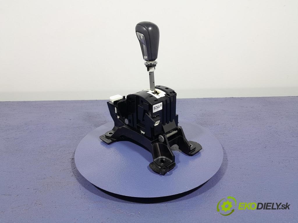 Mazda 3 2021 Páka: Zmeny: