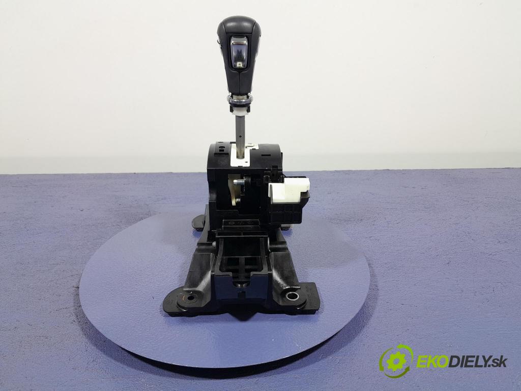 Mazda 3 2021 Páka: Zmeny: