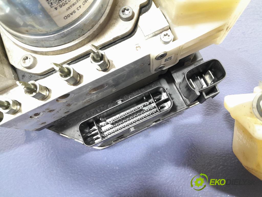 Mazda 3 2021 čerpadlo ABS x BDMC439A0C