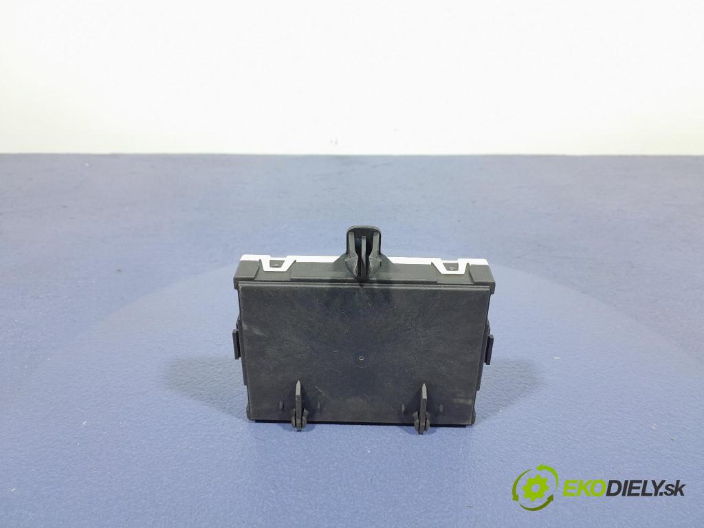 Mercedes S-klasa 2021 riadiaca jednotka A2239006422