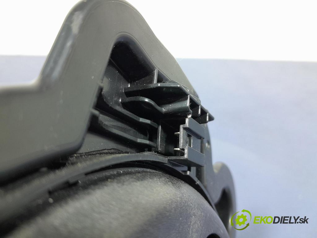 Mercedes S-klasa 2021 Reproduktor / Subwoofer: A2238202903