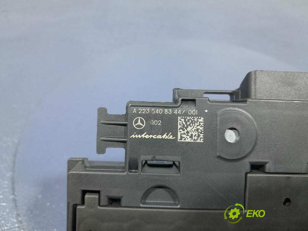 Mercedes S-klasa 2021 inštalácia Elektrický: A2235408344