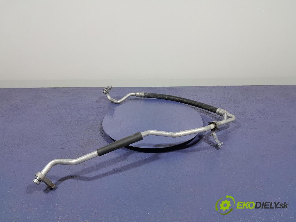 Mazda 3 2021 rúrka Klimatizácia: