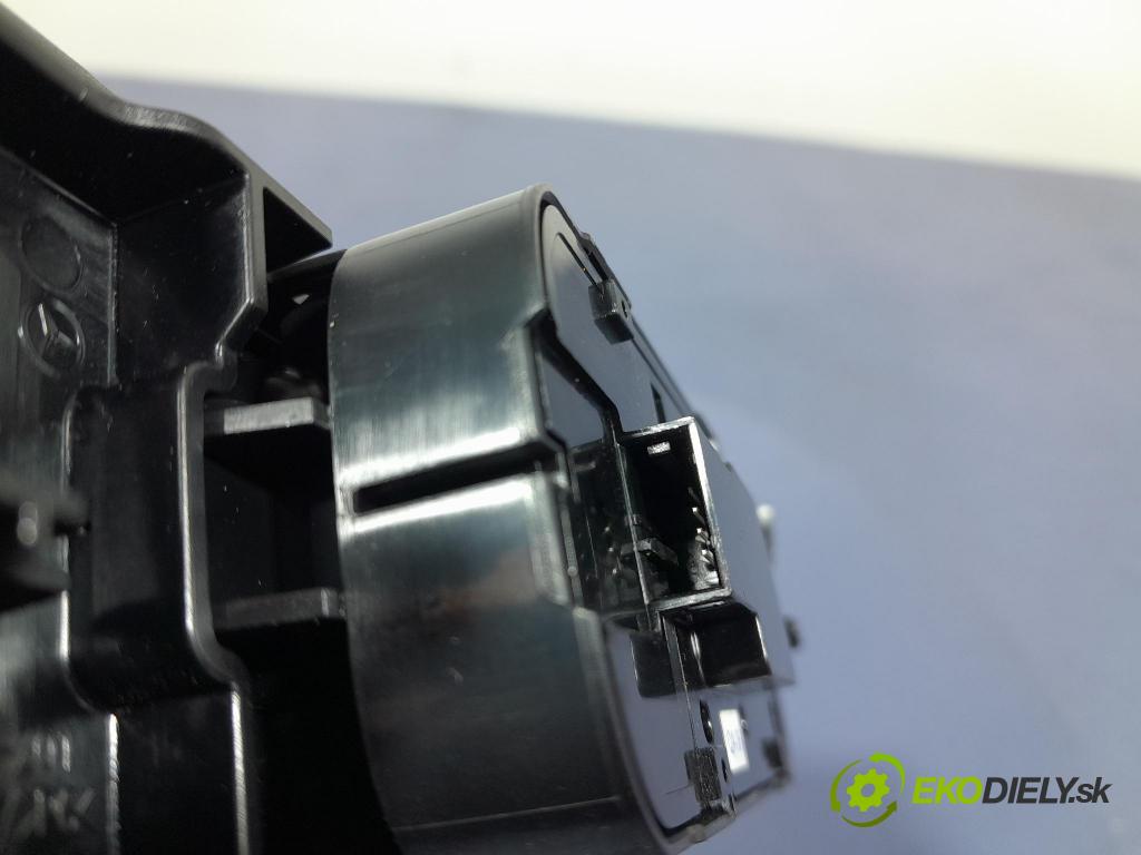 Mercedes S-klasa 2021 Přepínač Sklenka: A2239059908