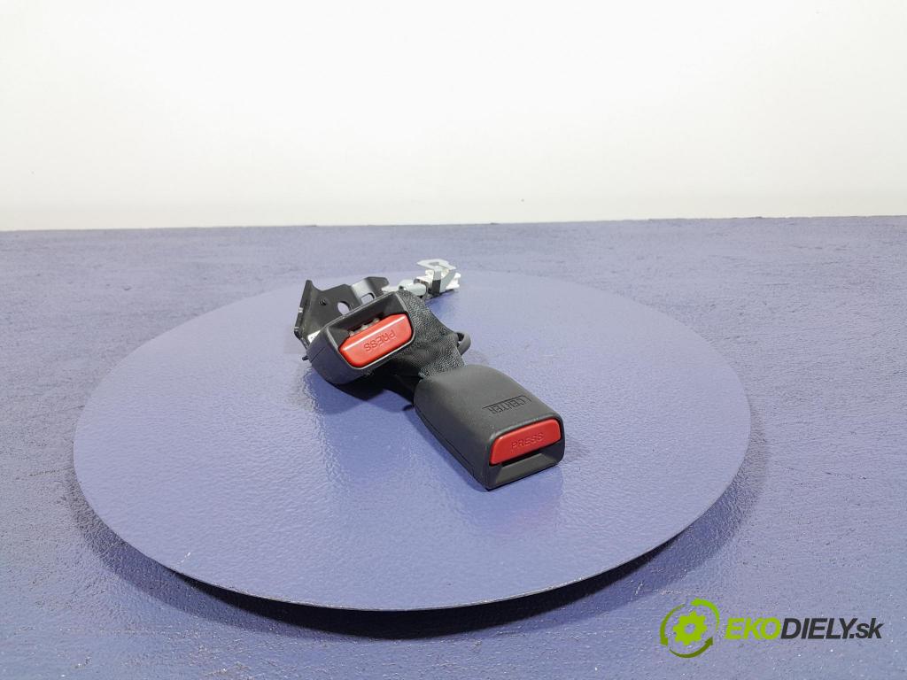 Mazda 3 2021 Pásy: Bezpečnosť: x BAH150027J