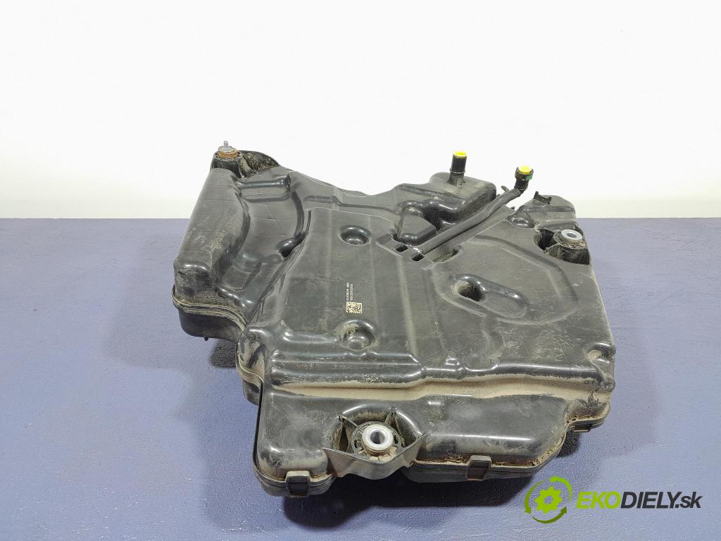 Mercedes S-klasa 2021 Nádrž: AdBlue: A2234703400