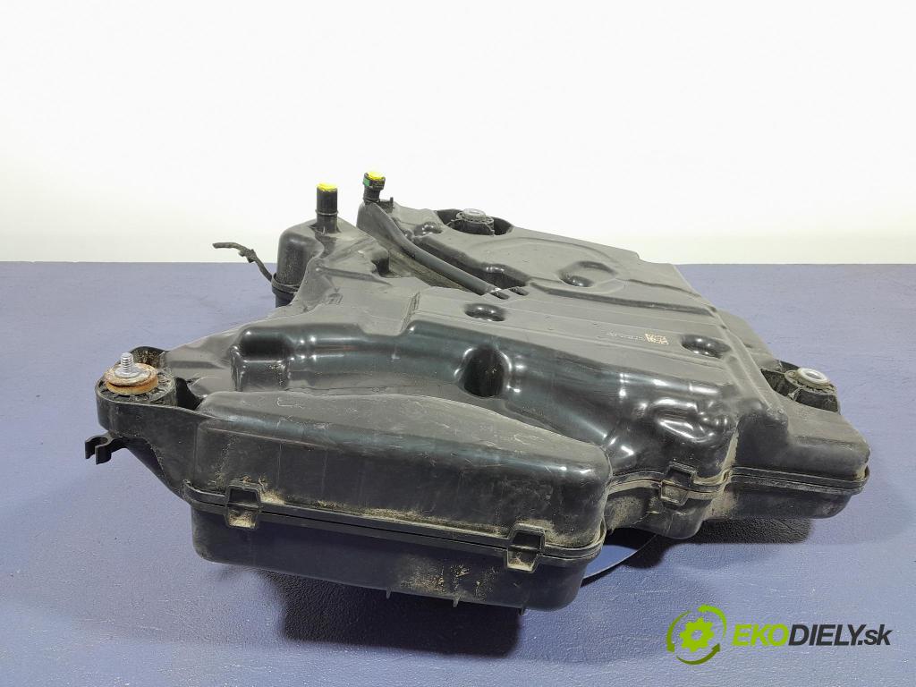 Mercedes S-klasa 2021 Nádrž: AdBlue: A2234703400