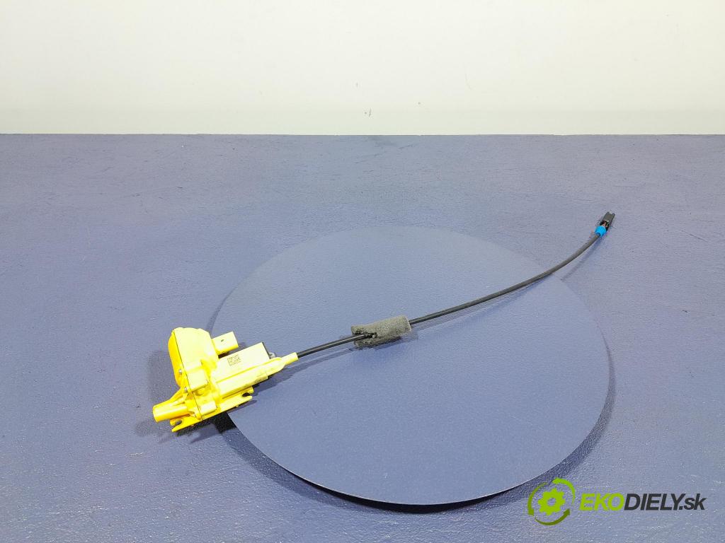 Mercedes S-klasa 2021 zámok dvere Predné Vľavo: A2237601300