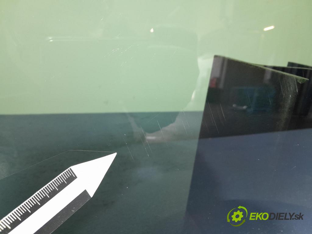 Mercedes S-klasa 2021 sklo dvere zad ľavé A2237306300