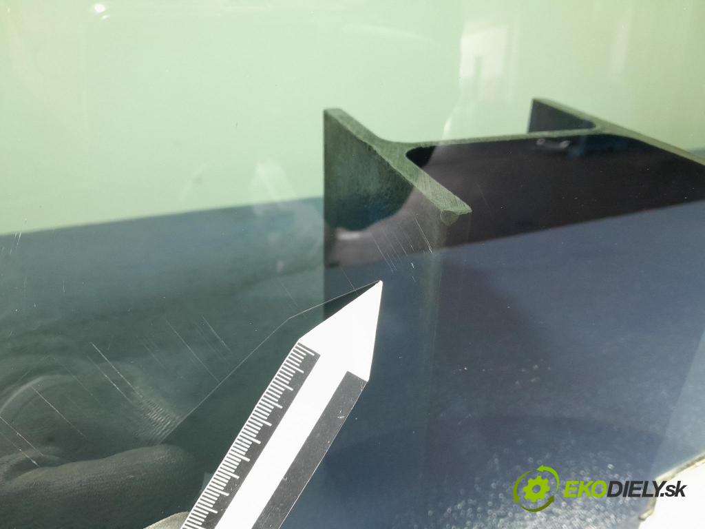 Mercedes S-klasa 2021 sklo dvere zad ľavé A2237306300