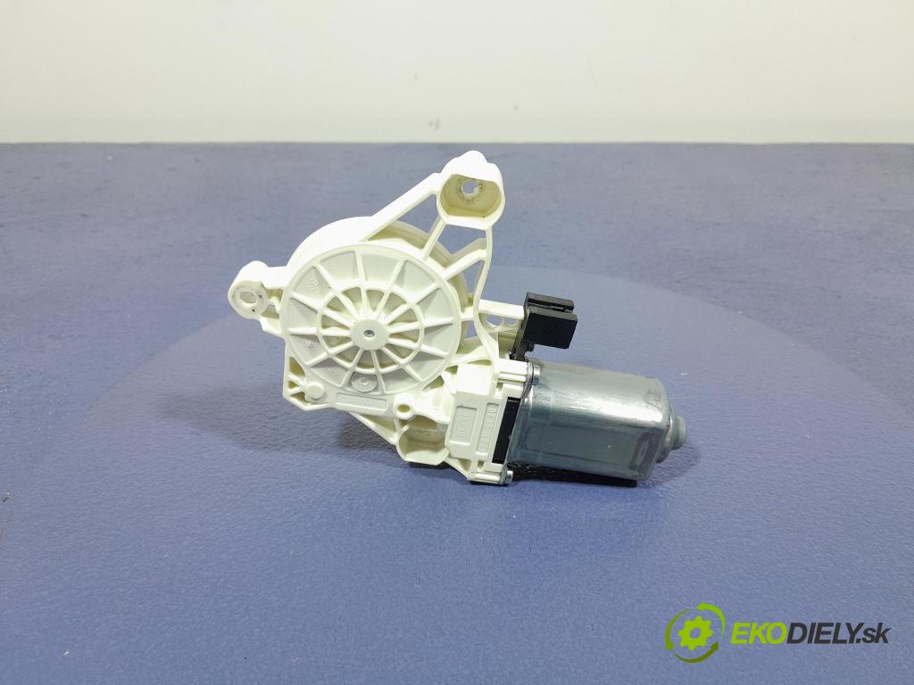 Mercedes S-klasa 2021 mechanizmus okna Okná: zad Vľavo: A0009065108