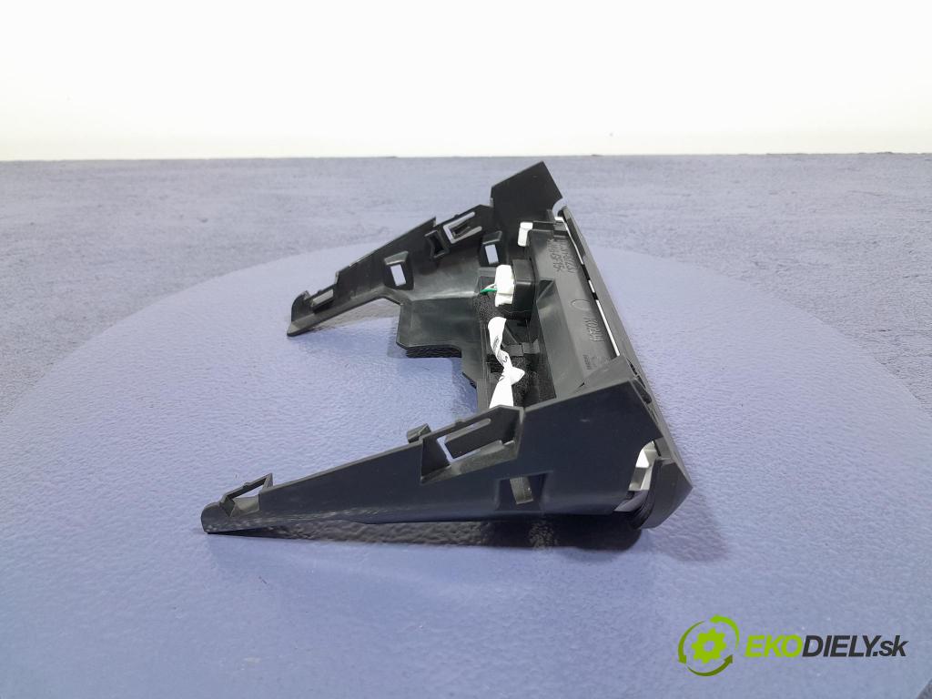 Mazda 3 2021 Zobrazit: Rádio: / GPS BCJH-67Z33