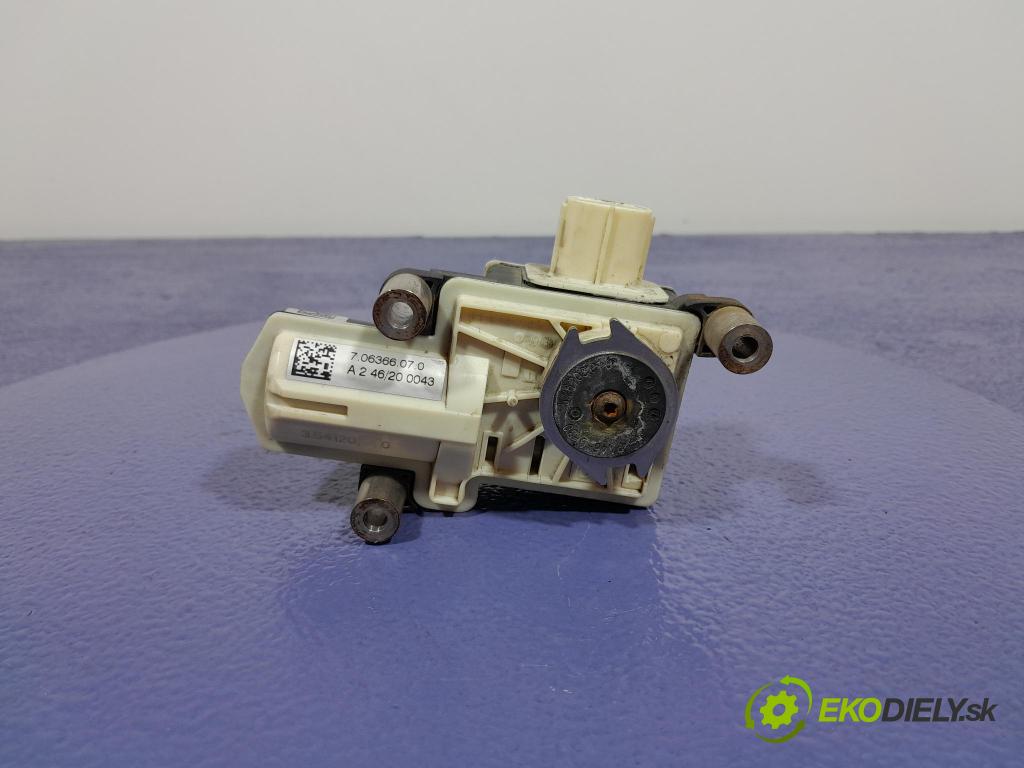 Mazda 3 2021 škrticí klapka 7.06366.07.0