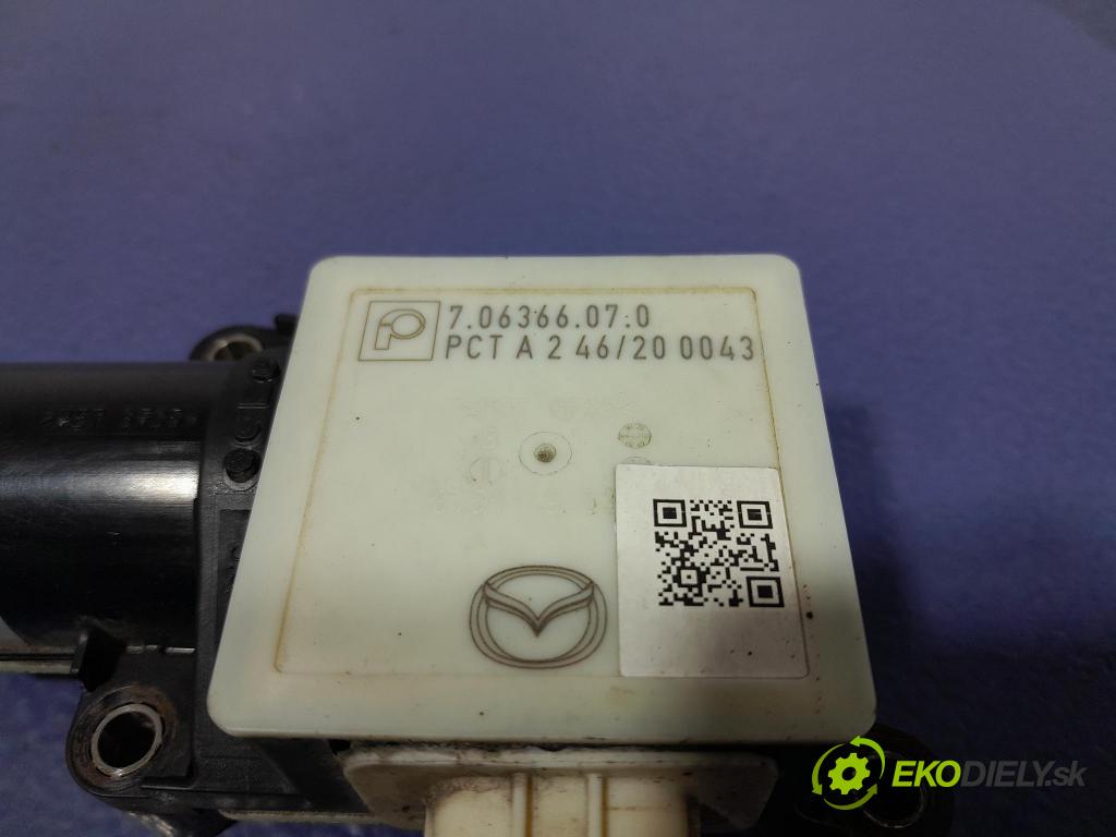 Mazda 3 2021 škrticí klapka 7.06366.07.0