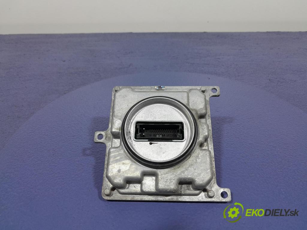 Mazda 3 2021 střídač: B0J8-67890