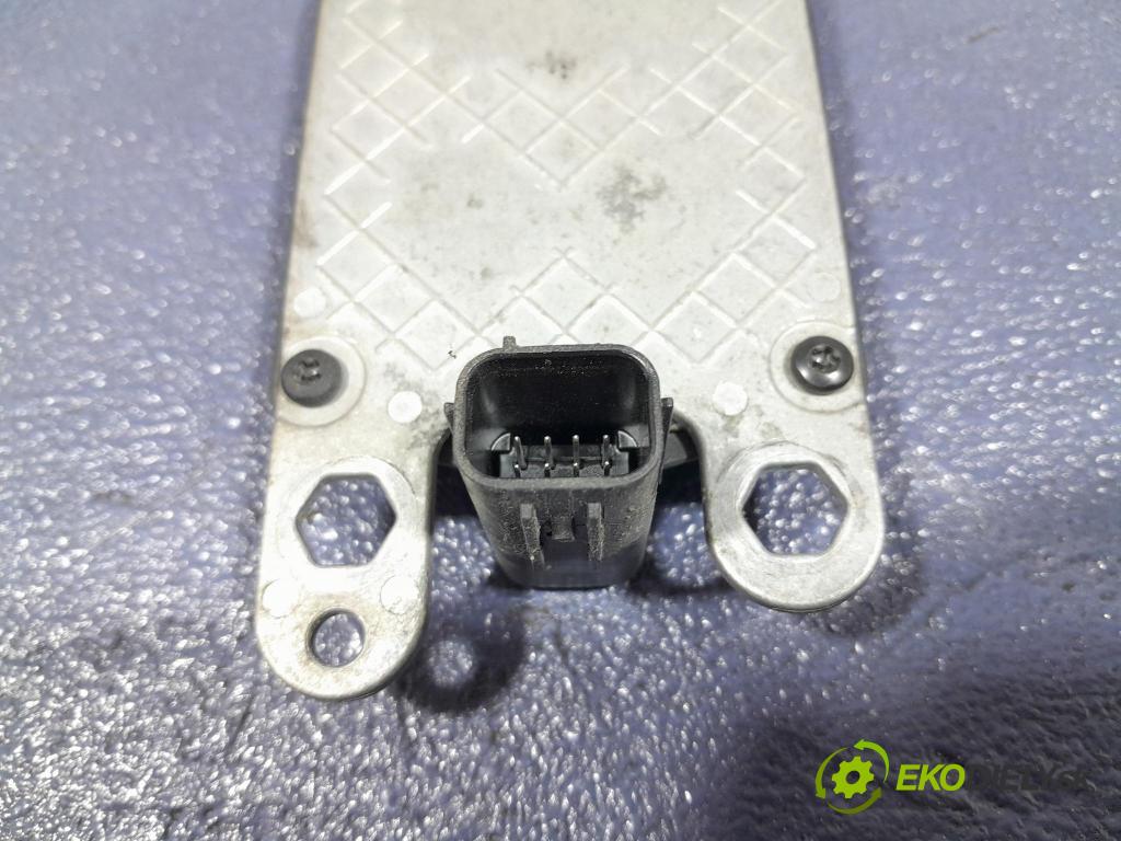 Mazda 3 2021 Radar: B0N2-67XA0-D