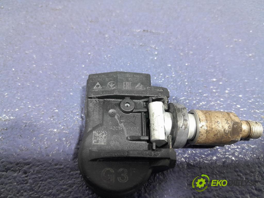 Mazda 3 2021 snímač tlaku Pneumatiky: BDMC-37140