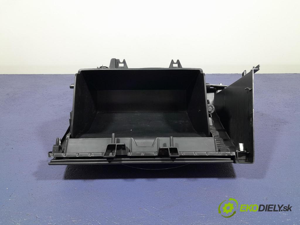 Mazda 3 2021 kastlík BEPN-64261