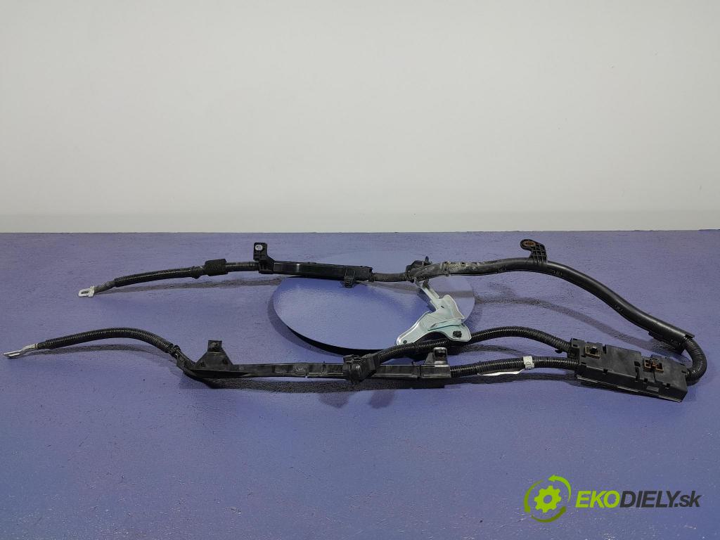 Mazda 3 2021 inštalácia Elektrický: 