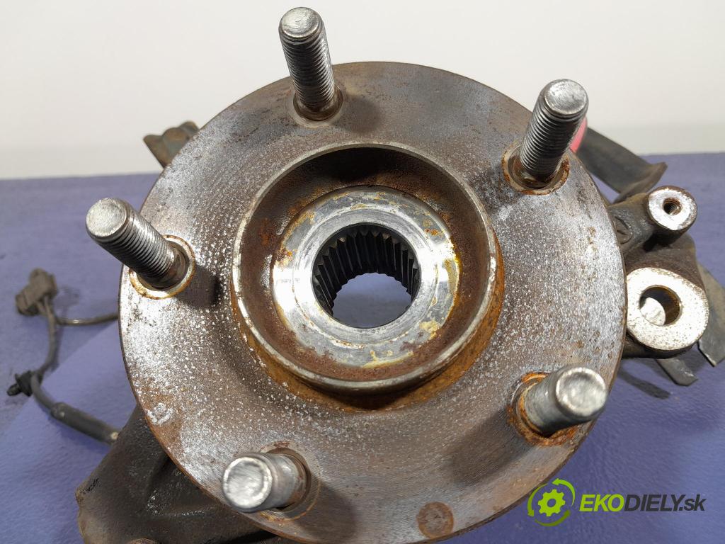 Mazda 3 2021 náboj ľavá