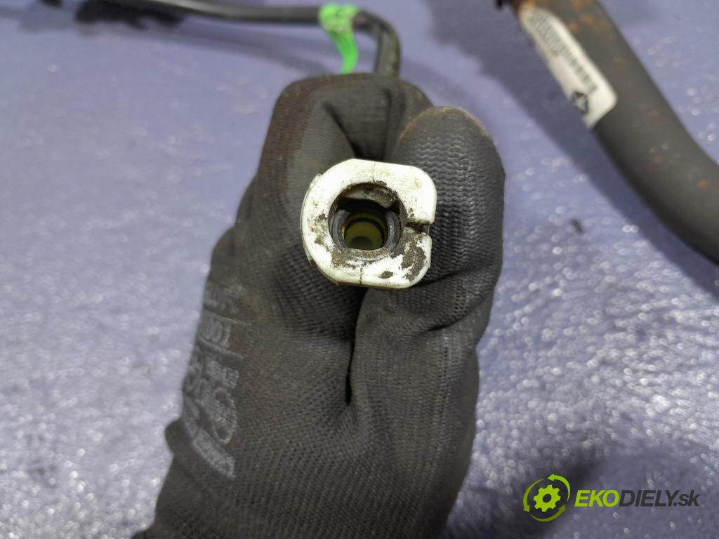 Jeep Cherokee 2016 Nalievacie hrdlo: paliva 68104841AF