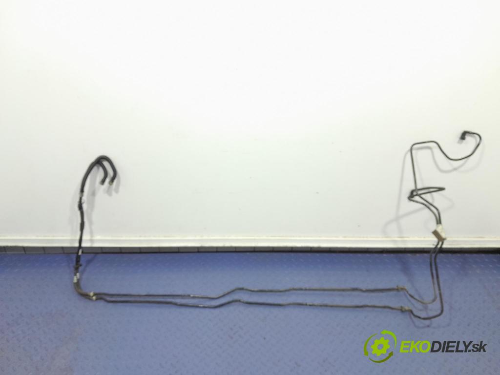 Mercedes S-klasa 2021 trubka Paliva: A2234705801