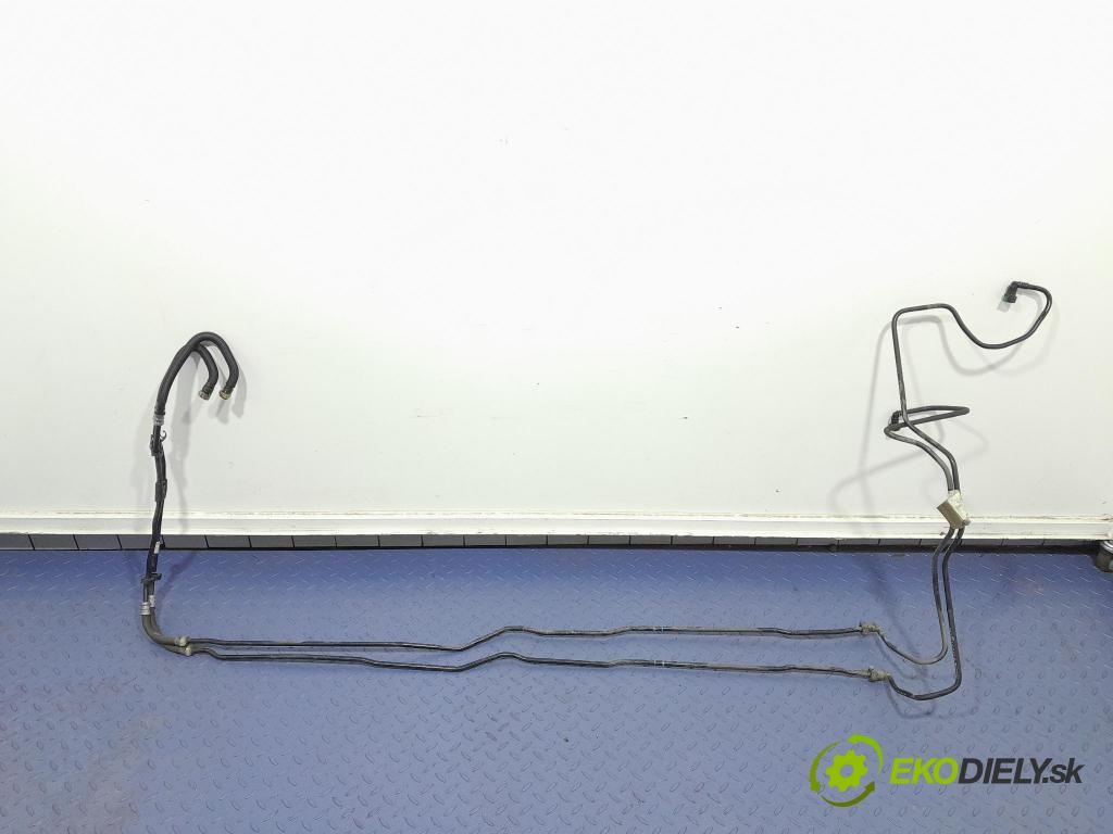 Mercedes S-klasa 2021 trubka Paliva: A2234705801