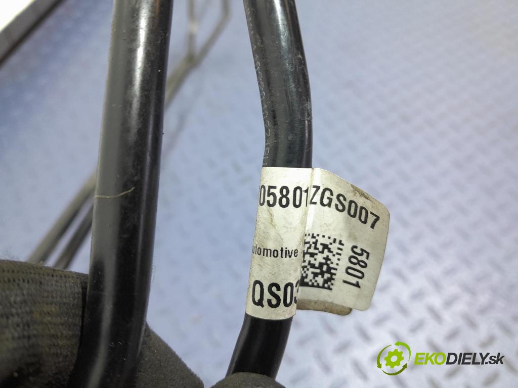 Mercedes S-klasa 2021 trubka Paliva: A2234705801