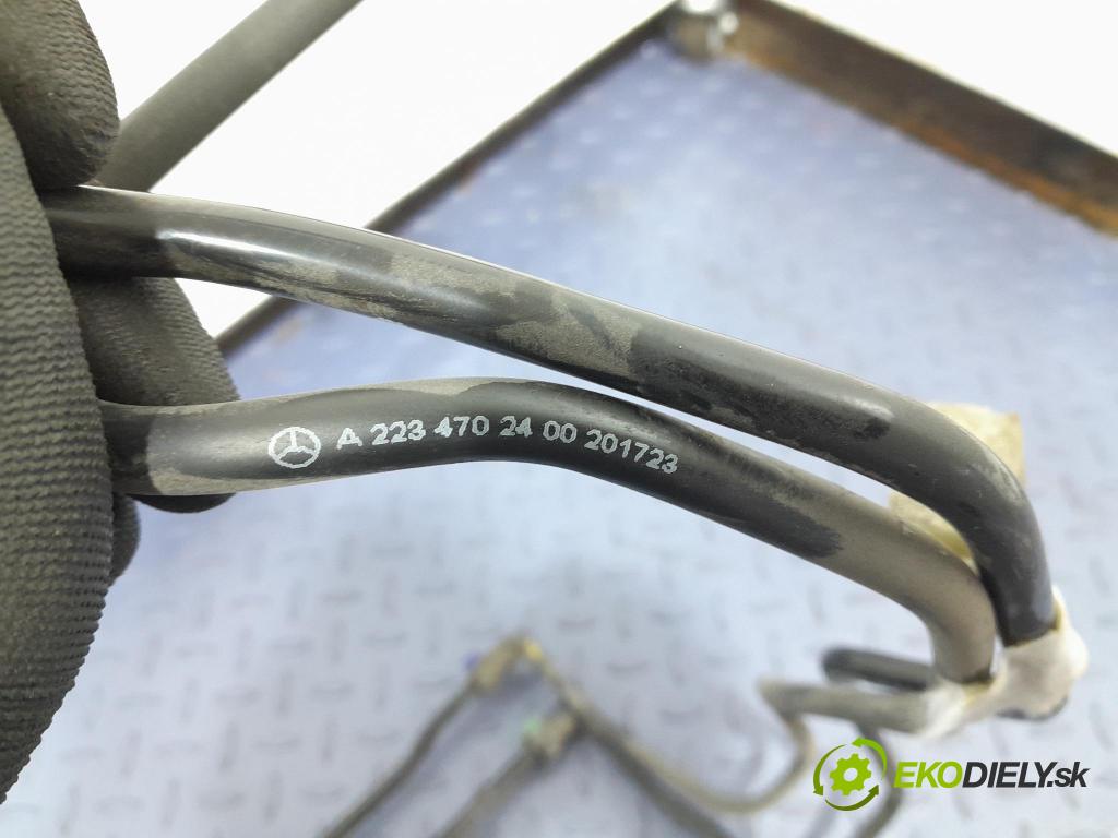 Mercedes S-klasa 2021 trubka Paliva: A2234705801