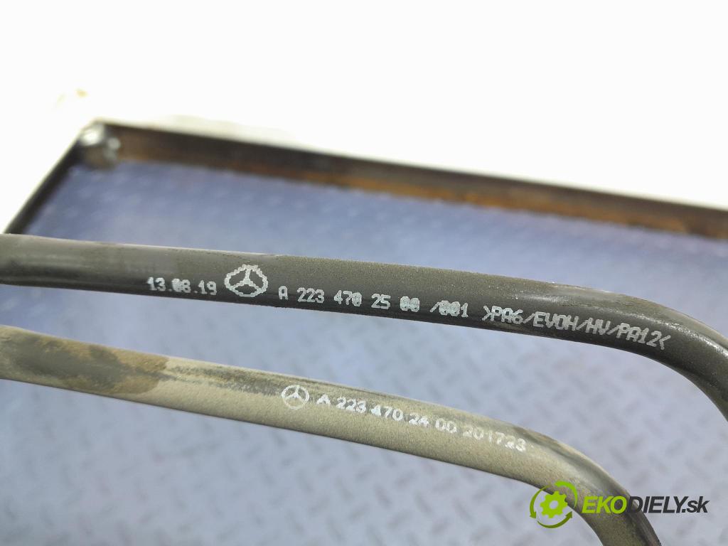 Mercedes S-klasa 2021 trubka Paliva: A2234705801