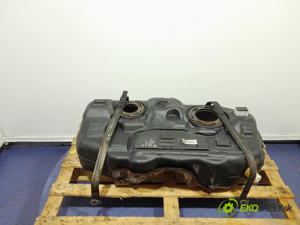 Jeep Cherokee 2016 Nádrž: Paliva: 68109900AC