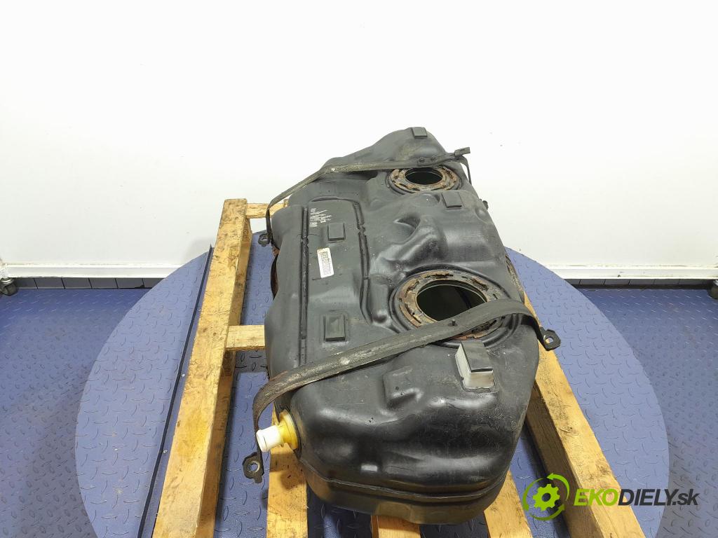 Jeep Cherokee 2016 Nádrž: Paliva: 68109900AC