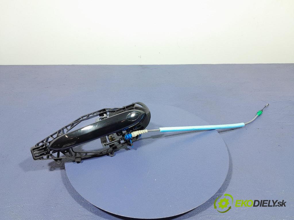 Bmw Seria 2 2021 rukoväť Predné ľavá 9881779