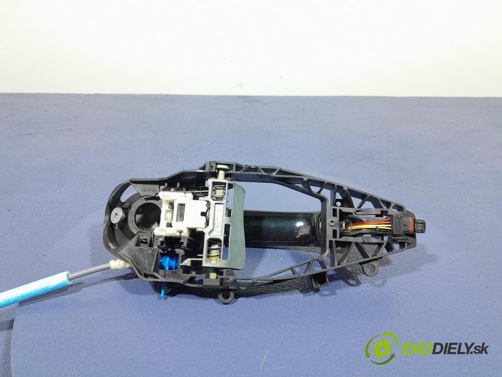 Bmw Seria 2 2021 rukoväť Predné ľavá 9881779