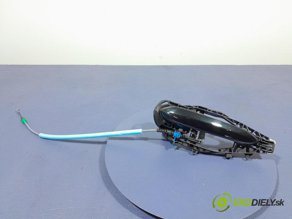 Bmw Seria 2 2021 rukoväť zad Prava: 9881778