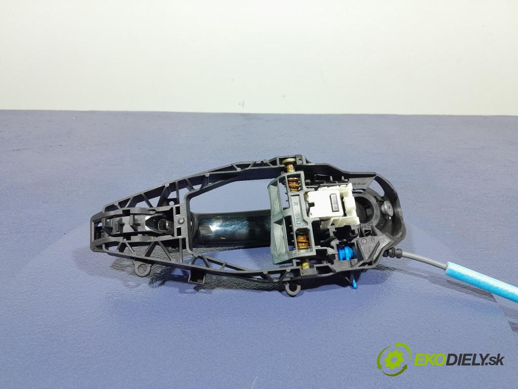 Bmw Seria 2 2021 rukoväť zad Prava: 9881778