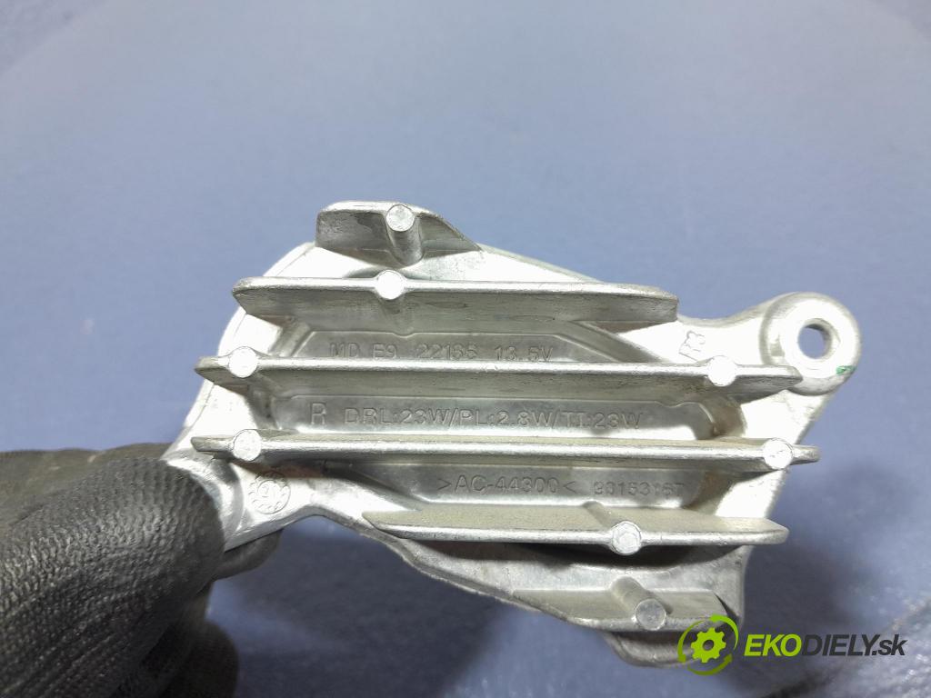 Bmw Seria 2 2021 střídač: 90153167