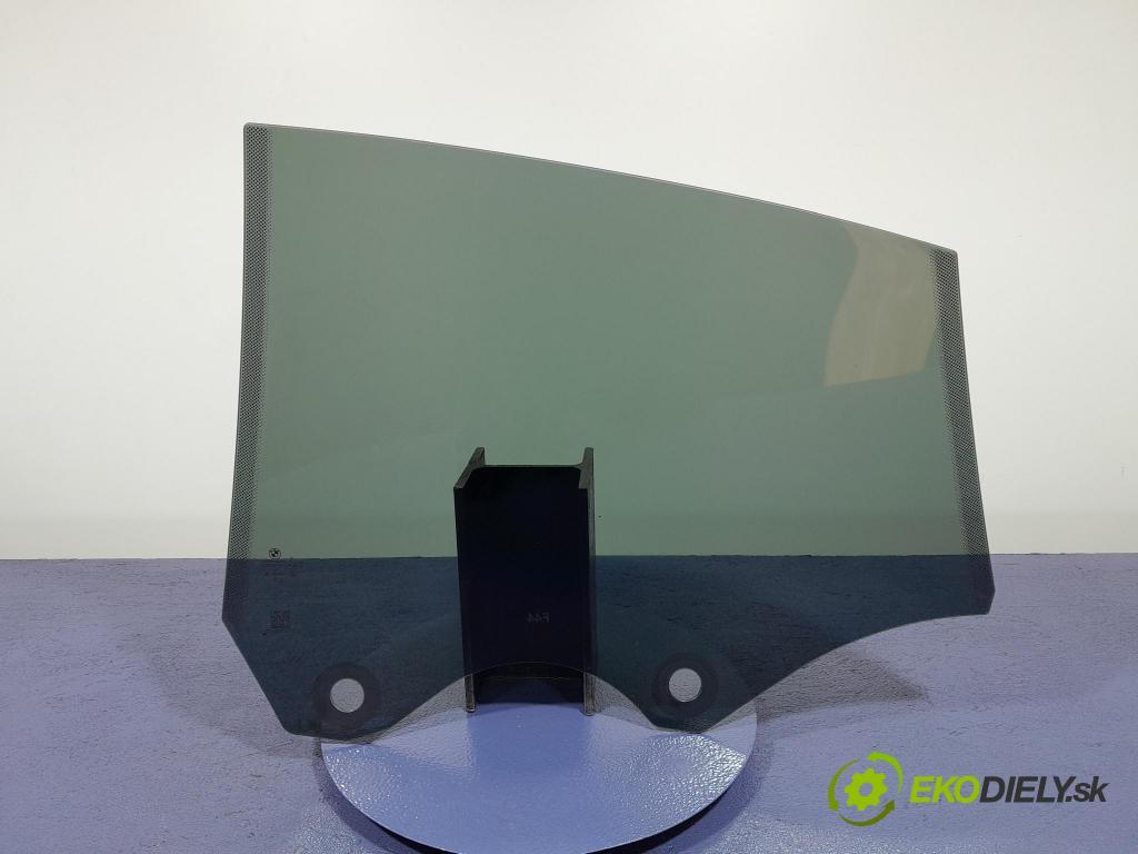 Bmw Seria 2 2021 sklo dvere zad Prava: 7474354