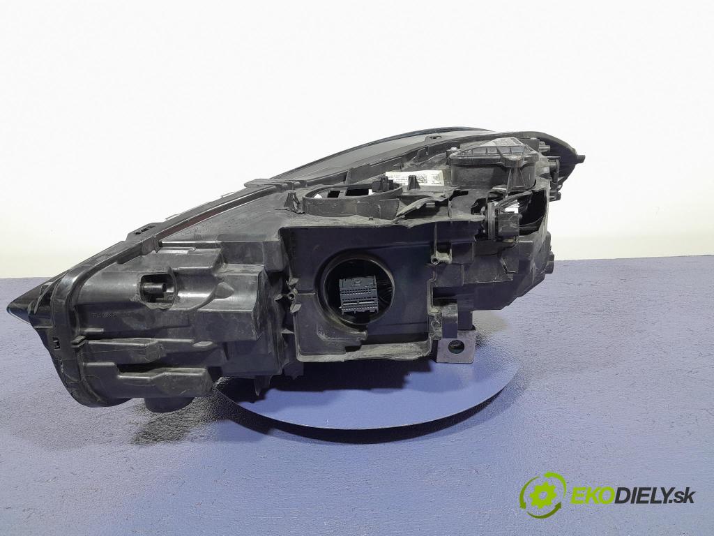Bmw Seria 2 2021 Reflektor: v pravo: 9478456