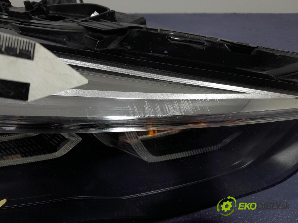 Bmw Seria 2 2021 Reflektor: v pravo: 9478456