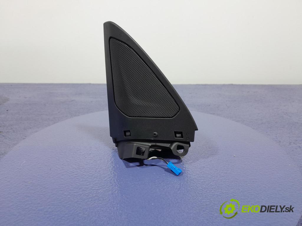 Bmw Seria 2 2021 Reproduktor / Subwoofer: 2622802