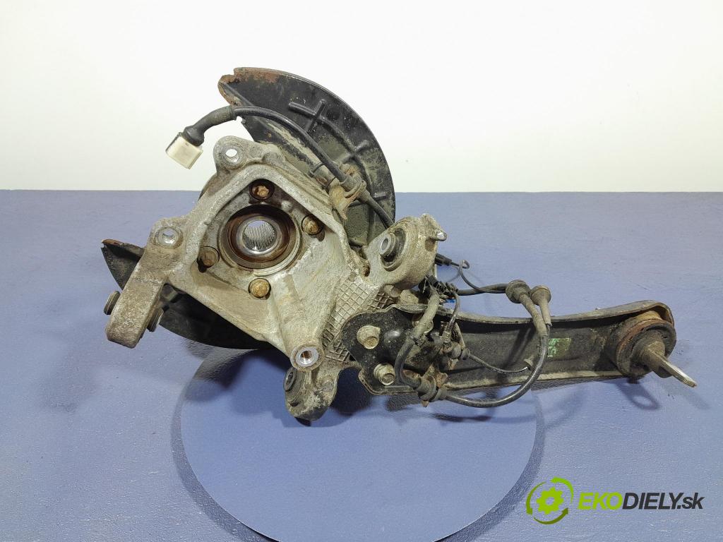 Jeep Cherokee 2016 náboj ľavá 