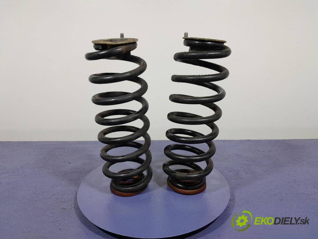 Jeep Cherokee 2016 pružina zad