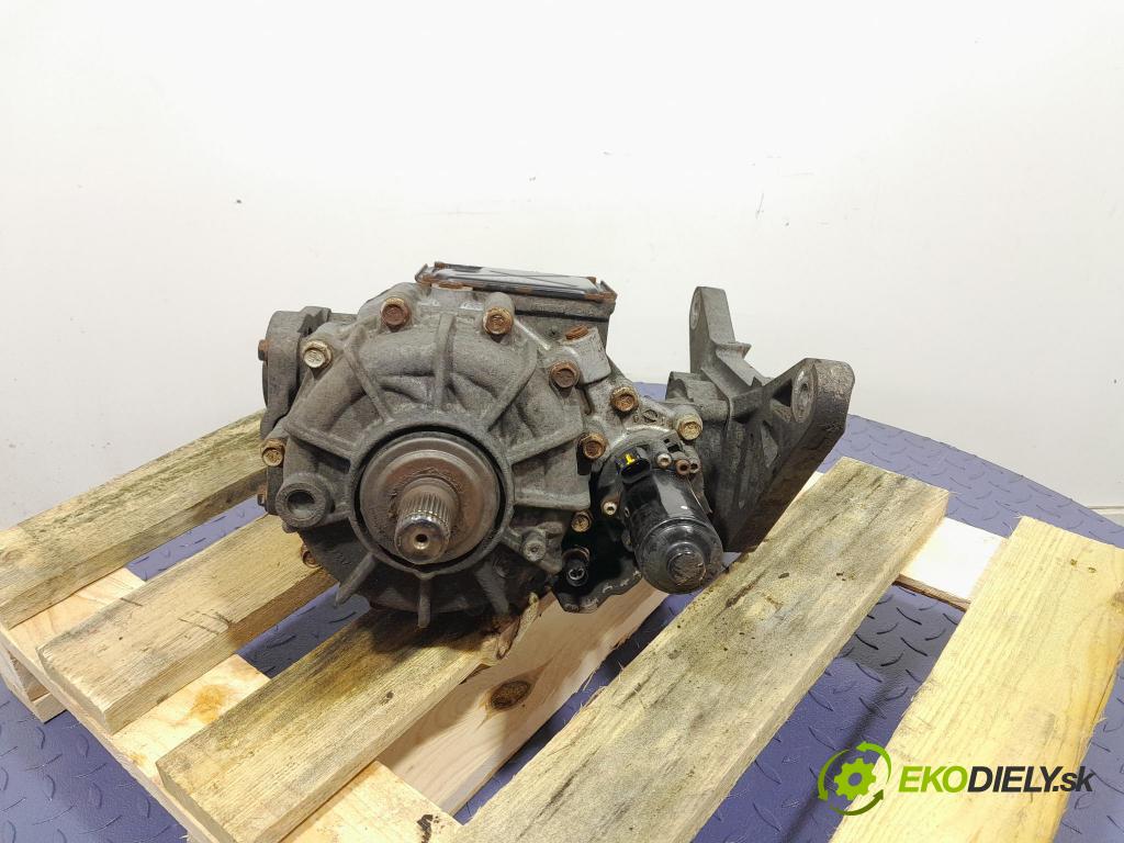 Jeep Cherokee 2016 Most: Zadný: 05106270AD