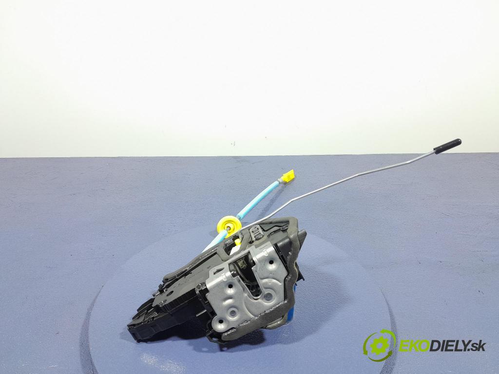 Bmw Seria 2 2021 zámok dvere Predné v pravo: 7956142