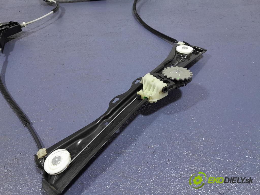 Bmw Seria 2 2021 mechanizmus okna Okná: Predné v pravo: 5A01D24